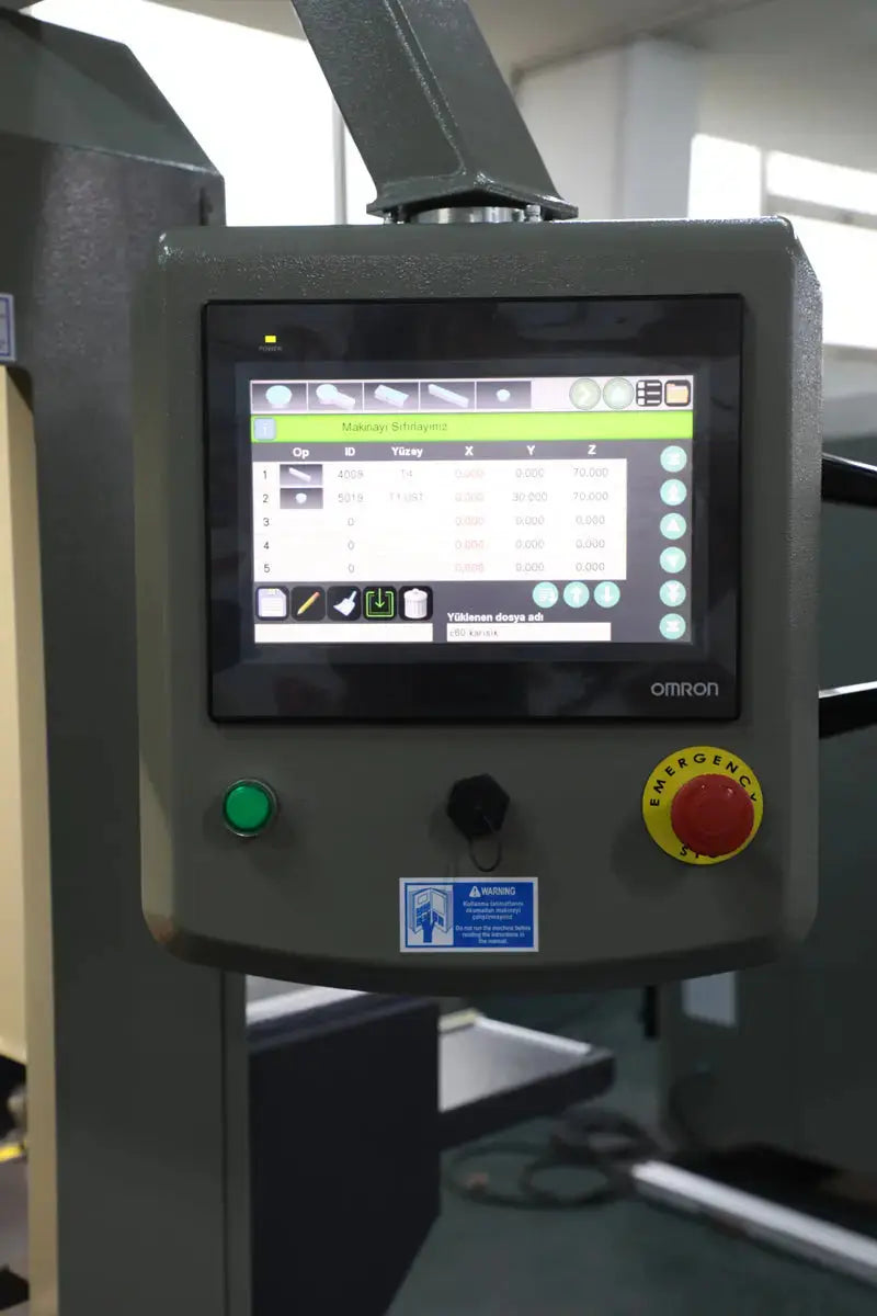 GARNET MINI 3 Axis NC Compact Processing Center OZ Machine