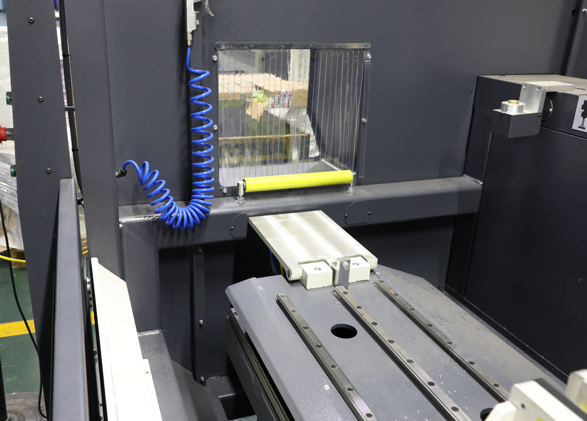 GARNET XS4 CNC Controlled Profile Machining Center (4 Axis)